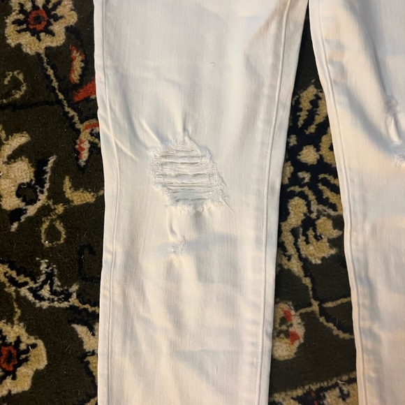 Joe’s Jeans The Charlie Hugh Rise Skinny Ankle - Picture 4 of 8